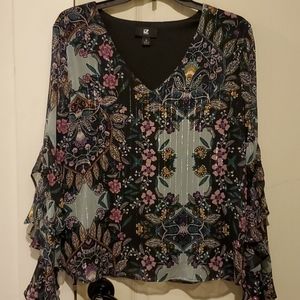 ❄NWOT iZ Byer Junior's blouse